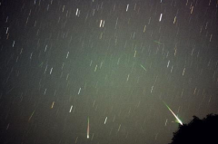 狮子座流星雨方向,狮子座的流星雨浪漫之旅